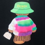 2025年4月22日入荷新作FENDI 半袖 Tシャツ★誕生日プレゼント/ファッションの流行/贈り物/YI+YI工場M-XXXL