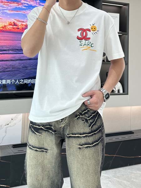 2025年4月22日入荷新作Chanel 半袖 Tシャツ★誕...