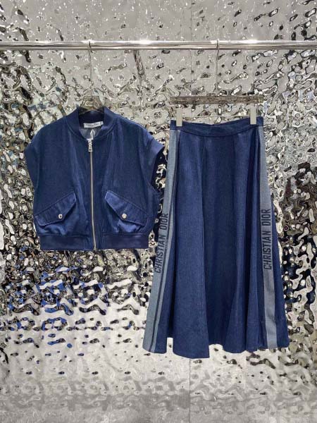 2025年4月30日入荷春夏新作Diorセット上下 can工場