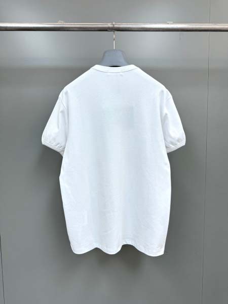 2025年5月7日入荷新作Prada半袖 Tシャツ 原版復刻限定品が人気で高級/fuke工場