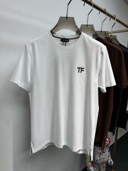 2025年5月20日入荷新作Tom Ford半袖Tシャツ 原版复刻高級品香港の会社超厳選★入手困難/誕生日プレゼント/yinx工場48-56
