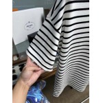 2025年5月21日入荷新作HERMES半袖Tシャツ 原版复刻高級品香港の会社超厳選★入手困難/誕生日プレゼント/yinx工場