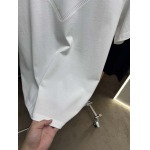 2025年5月22日入荷新作Prada半袖Tシャツ 原版复刻高級品香港の会社超厳選★入手困難/誕生日プレゼント/yinx工場