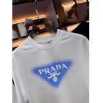 2025年5月22日入荷新作Prada半袖Tシャツ 原版复刻高級品香港の会社超厳選★入手困難/誕生日プレゼント/yinx工場