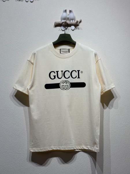 2025年5月26日入荷新作Gucci半袖 tシャツ男女兼用...