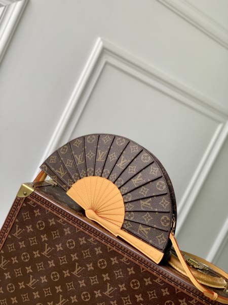 2025年6月26日Louis Vuitton バッグLV Fan 2025  Monogram  6.7 :M14804:37CMx19CMx6CM 高品質人気の新作/誕生日プレゼント/SQ工場