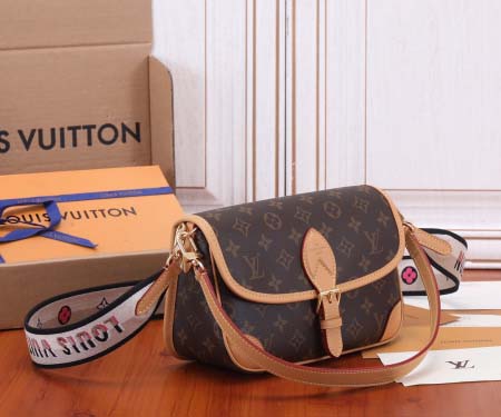 2025年6月26日Louis Vuitton バッグDiane  1990  Monogram  Monogram Monogram :M45985:24CMx15CMx9CM 高品質人気の新作/誕生日プレゼント/SQ工場
