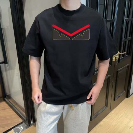 2025年6月6日入荷新作FENDI半袖 Tシャツ誕生日プレ...