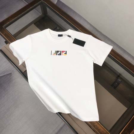 2025年6月6日入荷新作FENDI半袖 Tシャツ誕生日プレ...