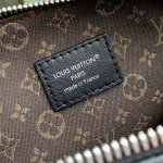 2025年6月26日Louis Vuitton バッグ LV Biker  2025  Nicolas Ghesqire  LV Circle  6.7 Sarah :M14514:30CMx12CMx12CM 高品質人気の新作/誕生日プレ