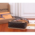 2025年6月26日Louis Vuitton バッグDiane  1990  Monogram  Monogram Monogram :M45985:24CMx15CMx9CM 高品質人気の新作/誕生日プレゼント/SQ工場