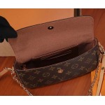 2025年6月26日Louis Vuitton バッグWallet On Chain Ivy  Monogram  2000  Sac Recoleta Monogram :M81911:23.5CMx12CMx4.3CM 高品質人気の新作
