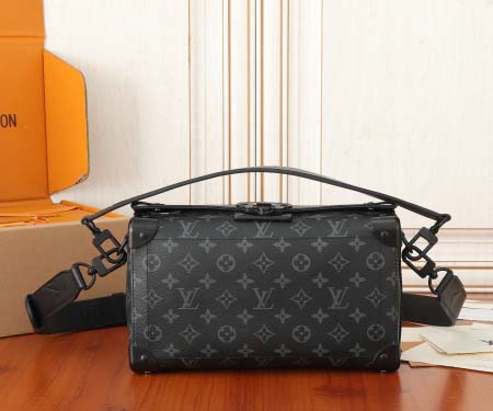 2025年6月26日Louis Vuitton バッグ Monogram Eclipse Monogram Eclipse :M11744:29CMx17.5CMx10CM    高品質人気の新作/誕生日プレゼント/SQ工場