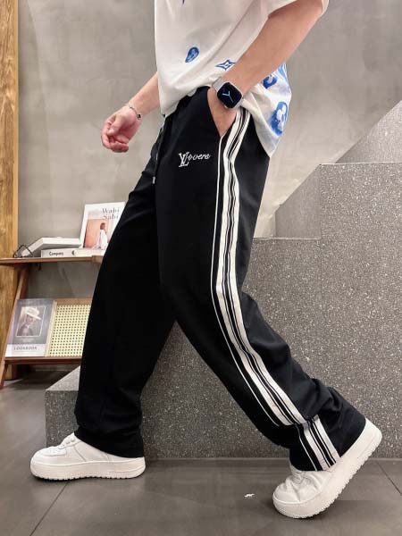 2025年6月30日入荷新作Louis Vuitton春夏ス...