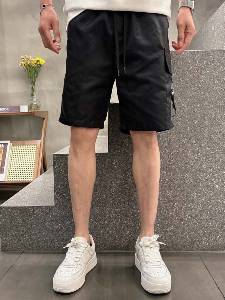 2025年7月1日入荷新作Prada半ズボン 高级品超厳選★入手困難/誕生日プレゼント/MF工場