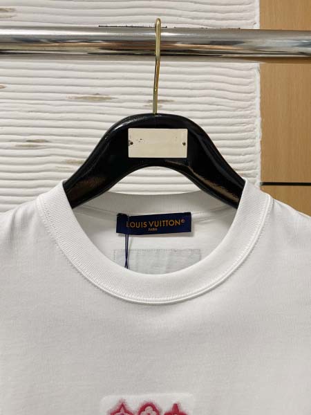 2025年7月1日入荷新作Louis Vuitton半袖Tシャツ 高级品超厳選★入手困難/誕生日プレゼント/MF工場