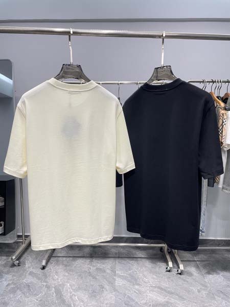 2025年7月2日入荷新作Prada半袖Tシャツ 高级品超厳選★入手困難/誕生日プレゼント/MF工場