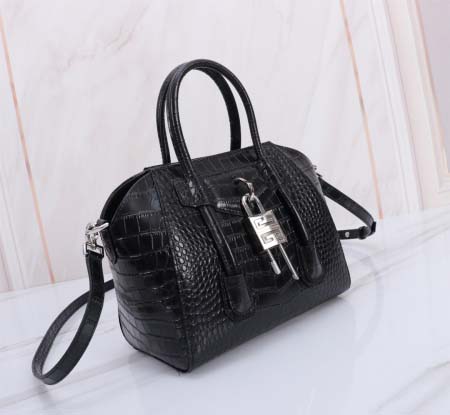 2025年7月10日入荷新作GIVENCHY Antigona Antigona  size:22*..20..13  199115極品/正規品同様/人気/革/バッグジバンシー/CX工場