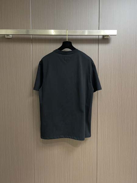 2025年7月10日入荷新作loewe半袖Tシャツ 高级品超厳選★入手困難/誕生日プレゼント/SUS工場S-XL