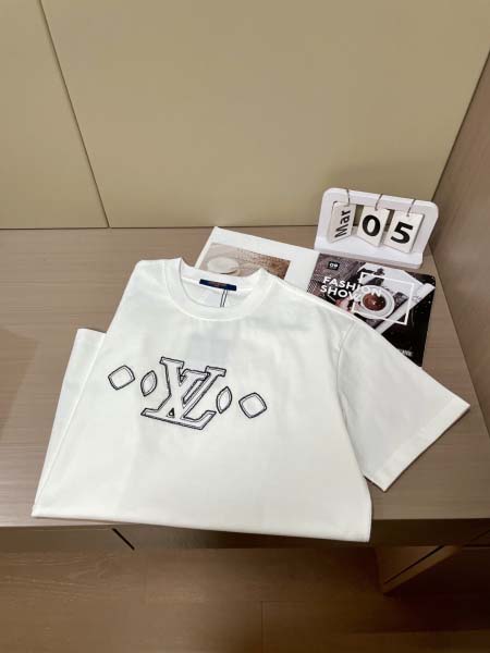 2025年7月10日入荷新作LOUIS VUITTON半袖Tシャツ 高级品超厳選★入手困難/誕生日プレゼント/SUS工場XS-L
