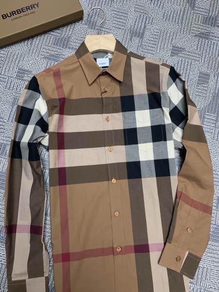 2025年7月16日入荷新作Burberry長袖 シャツ 高级品/ビジネス/入手困難/誕生日プレゼント/COLO工場M-XXXL
