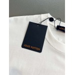 2025年7月1日入荷新作Louis Vuitton半袖Tシャツ 高级品超厳選★入手困難/誕生日プレゼント/MF工場