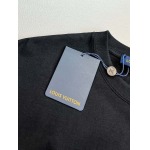 2025年7月1日入荷新作Louis Vuitton半袖Tシャツ 高级品超厳選★入手困難/誕生日プレゼント/MF工場