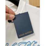 2025年7月1日入荷新作Louis Vuitton半袖Tシャツ 高级品超厳選★入手困難/誕生日プレゼント/MF工場