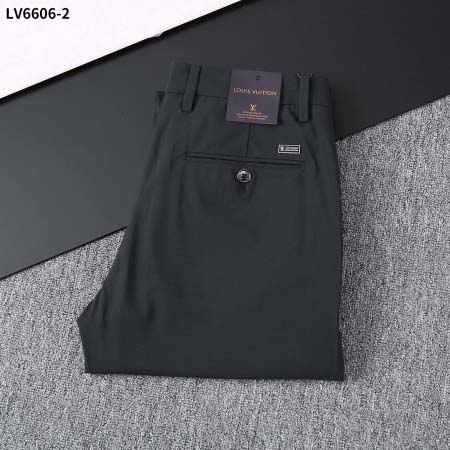 2025年7月3日入荷新作Louis Vuitton スラッ...