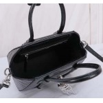2025年7月10日入荷新作GIVENCHY Antigona Antigona  size:22*..20..13  199115極品/正規品同様/人気/革/バッグジバンシー/CX工場