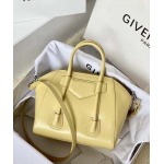 2025年7月10日入荷新作*GIVENCHY Antigona Antigona  size:22*29*18*13cm極品/正規品同様/人気/革/バッグジバンシー/CX工場