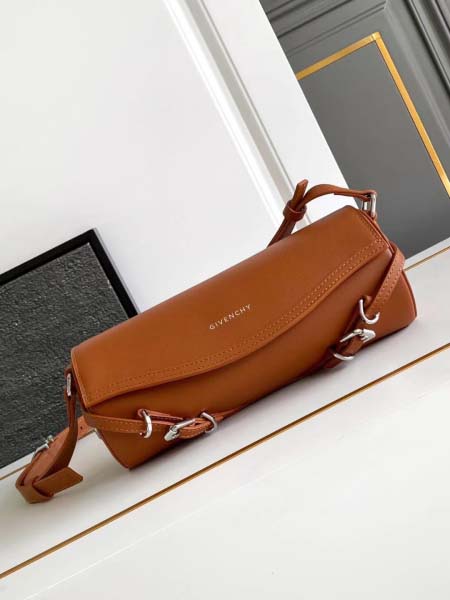 2025年7月10日入荷新作Givenc*y Voyou  ...