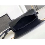2025年7月10日入荷新作Givenc*y Voyou  voyou roller  25*10*13  19052極品/正規品同様/人気/革/バッグジバンシー/CX工場