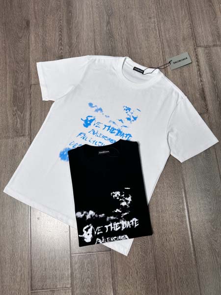 2025年7月10日入荷新作BALENCIAGA半袖Tシャツ...