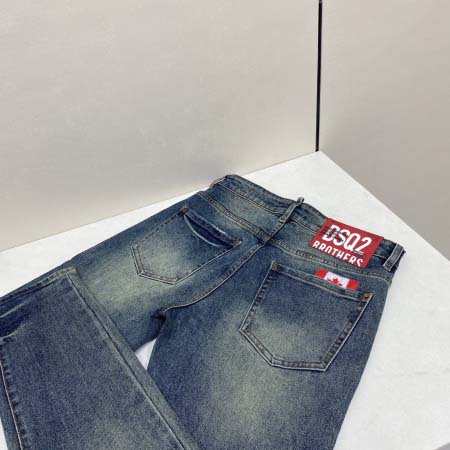 2025年8月6日入荷新作DSQ ジーパン人気商品/DW工場