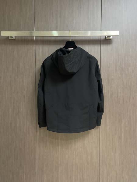 2025年8月23日入荷新作Prada秋冬ジャケット高品質人気商品/HC工場