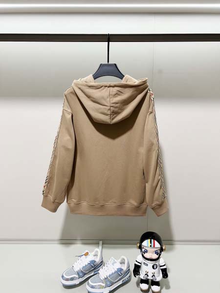 2025年8月23日秋冬入荷新作BURBERRYパーカー高品質人気商品/HL工場