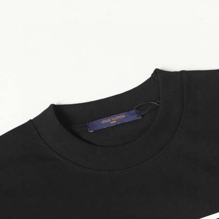 2025年8月26日秋冬入荷新作PRADA半袖Tシャツ高品質安い人気商品/HL工場