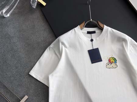 2025年8月29日入荷 新作Louis Vuitton半袖 tシャツ高級なプレゼント/誕生日プレゼント/高品質/メンツ/記念品/ wenzhou工場