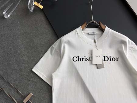 2025年8月30日入荷 新作Dior半袖 tシャツ高級なプレゼント/誕生日プレゼント/高品質/メンツ/記念品/ wenzhou工場