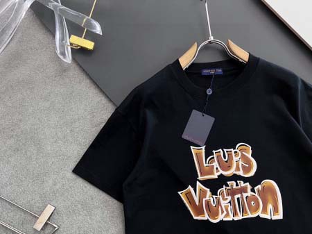2025年8月30日入荷 新作Louis Vuitton半袖 tシャツ高級なプレゼント/誕生日プレゼント/高品質/メンツ/記念品/ wenzhou工場