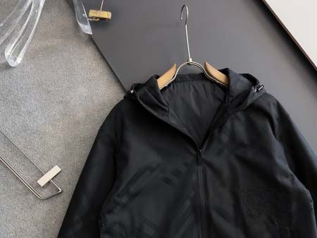 2025年8月30日入荷 新作Burberryジャケット高級なプレゼント/誕生日プレゼント/高品質/メンツ/記念品/ wenzhou工場