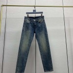 2025年8月15日入荷新作FENDIジーパン人気商品/DW工場