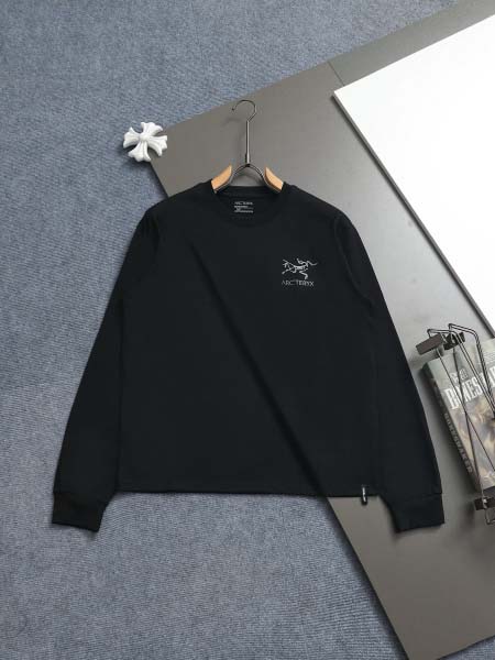 2025年8月24日秋冬入荷新作ARCTERYX長袖Tシャツ...