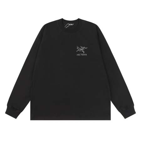 2025年8月24日秋冬入荷新作ARCTERYX長袖Tシャツ...