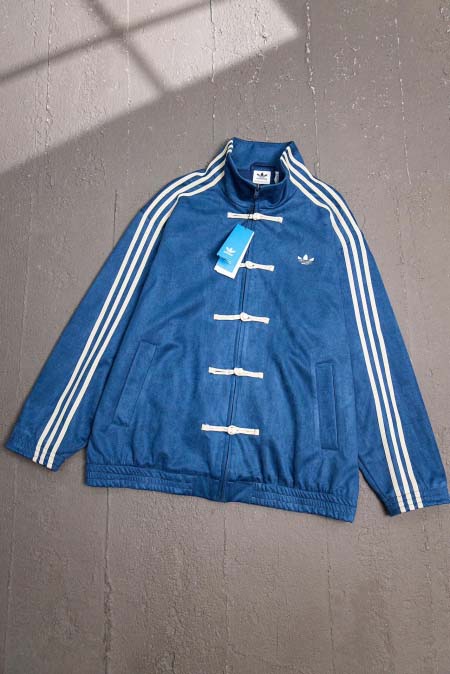 2025年8月26日秋冬入荷新作 Adidasジャケット高品...