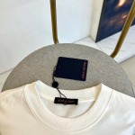 2025年8月27日秋冬入荷新作Louis Vuitton半袖 tシャツ高品質安い人気商品/HL工場