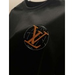 2025年8月27日秋冬入荷新作Louis Vuitton半袖 tシャツ高品質安い人気商品/HL工場