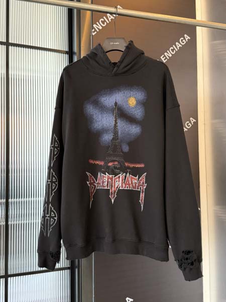 2025年8月28日秋冬入荷新作Balenciagaパーカー...