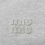 2025年8月29日入荷秋冬新作Miumiuパーカー原版復刻人気で【极品】/正規品と同じサイズSize:S M L XL/YGY工場